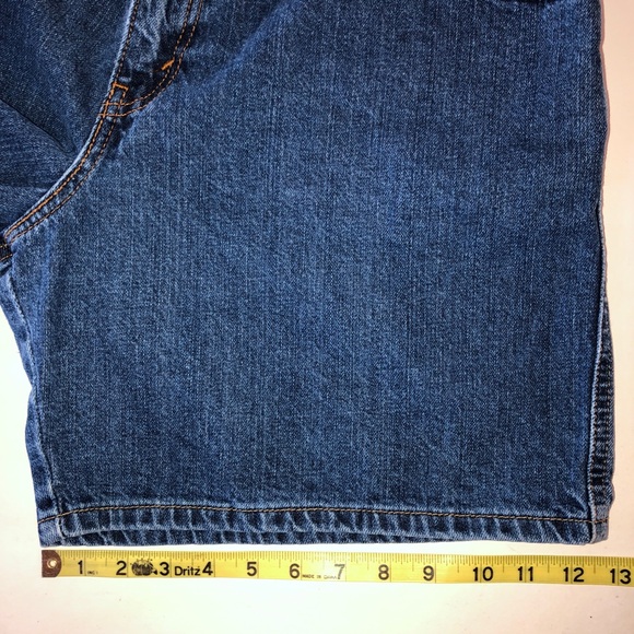 Levi’s 550 Relaxed Fit High-Rise Y2K Shorts (34) - Picture 10 of 14